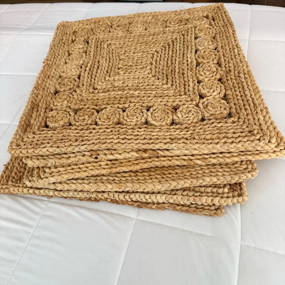 Beautiful set of 6 woven natural fiber placemats in a warm neutral tone